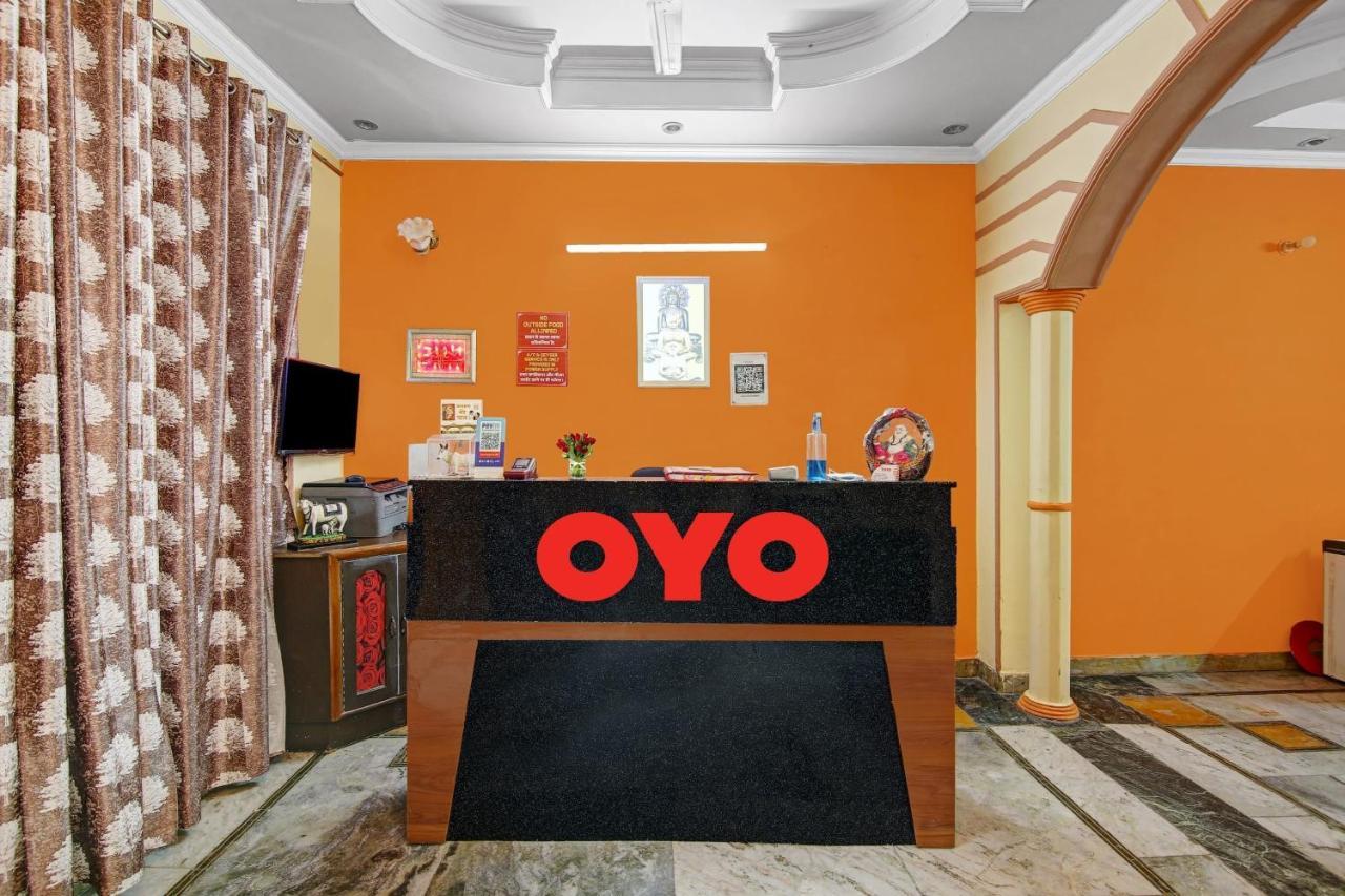 Hotel Oyo Galaxy Plaza Ghaziabad Zewnętrze zdjęcie